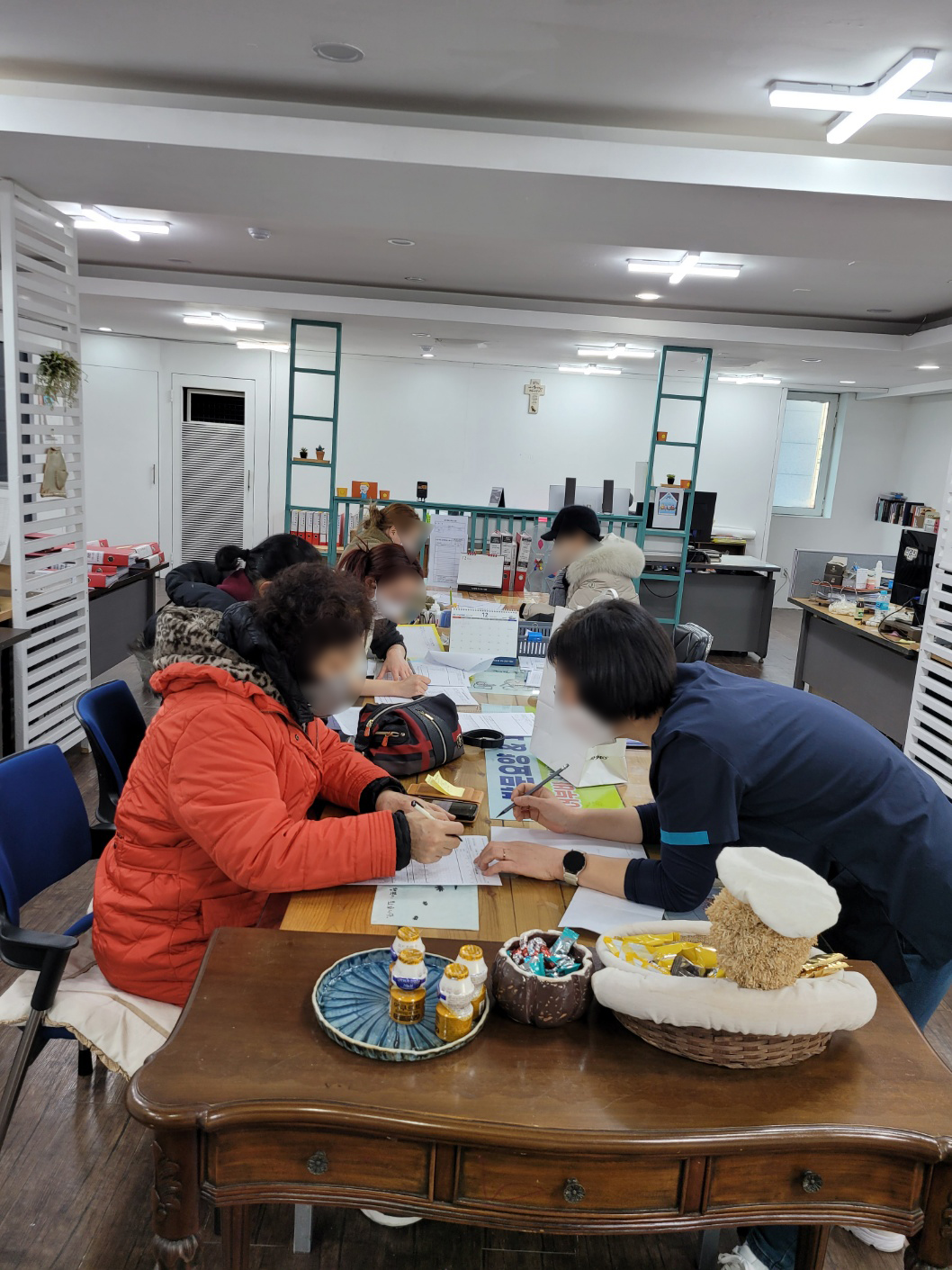 센터 이미지