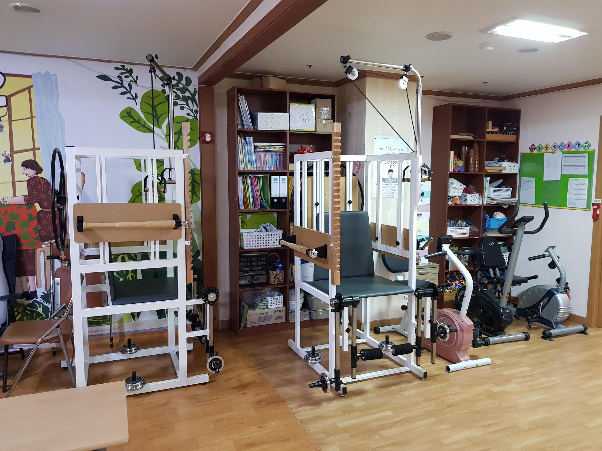 센터 이미지