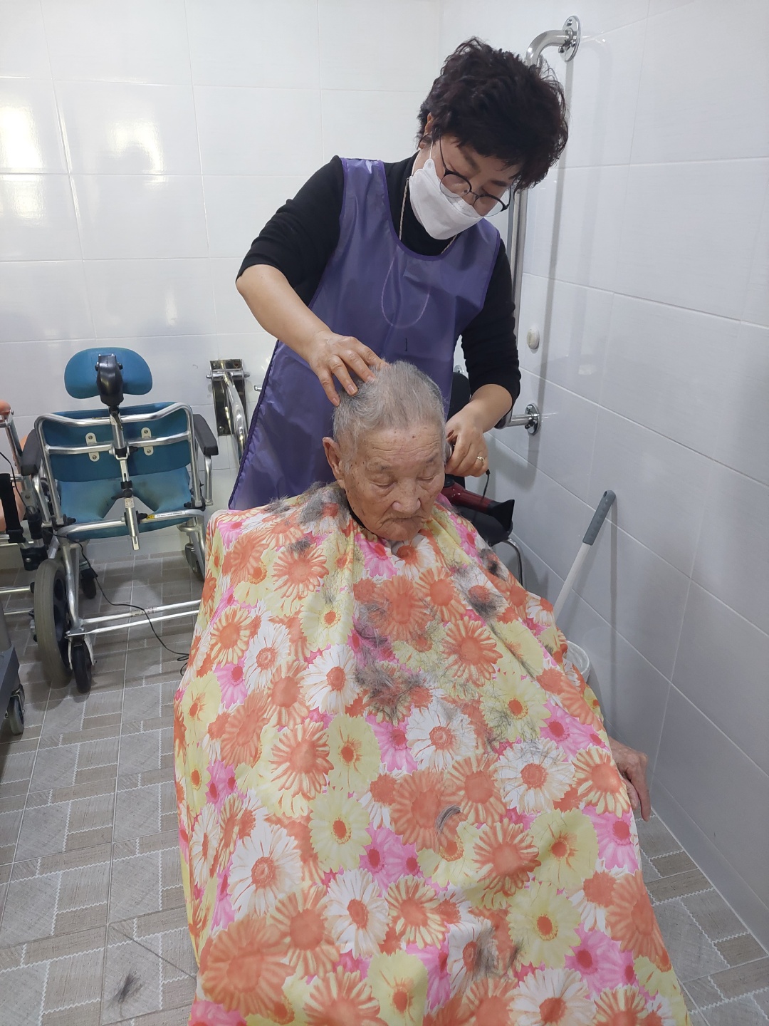 센터 이미지