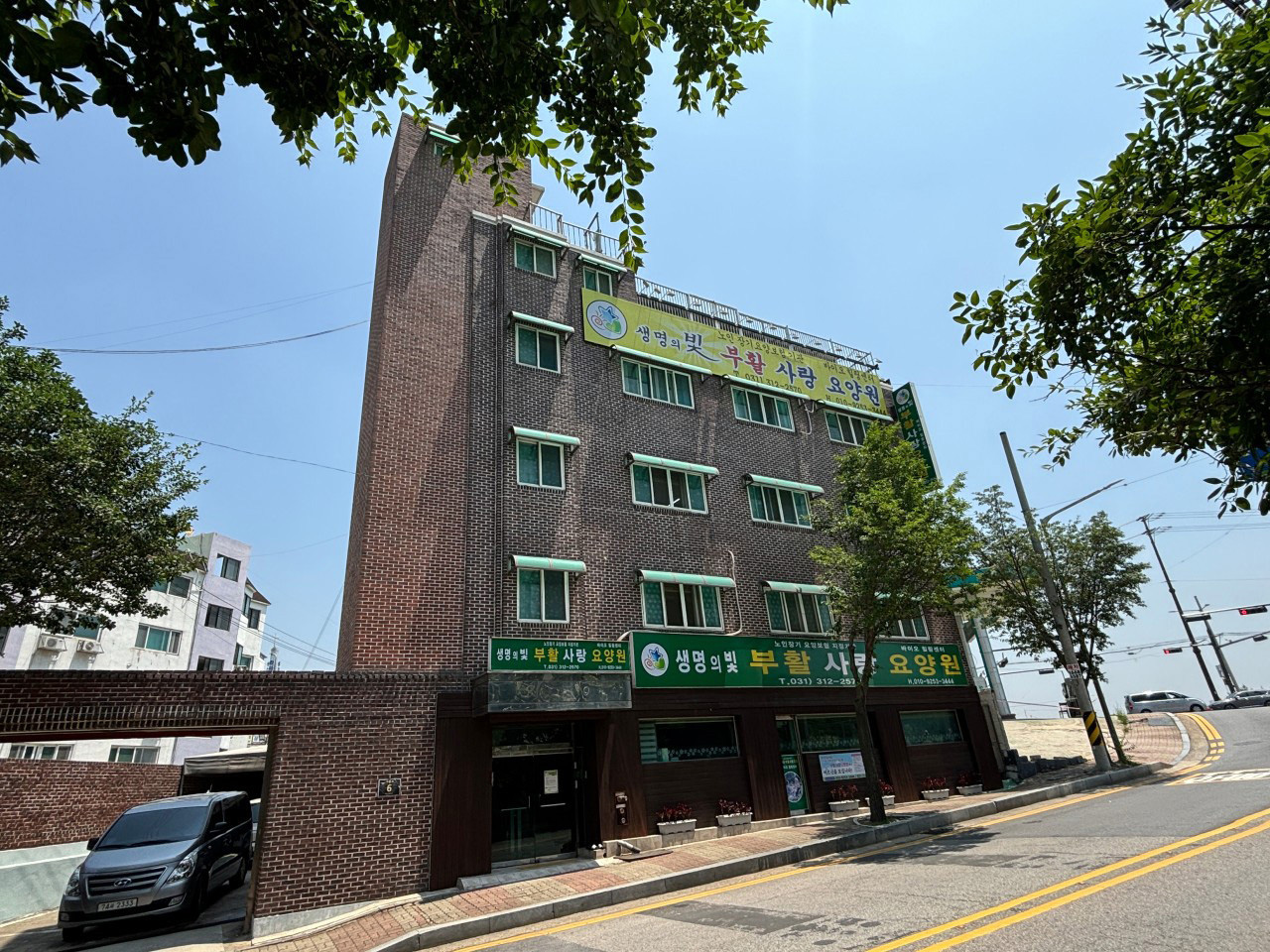 센터 이미지