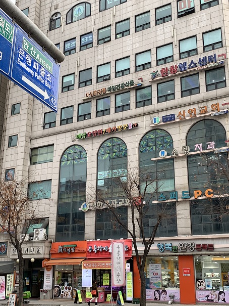 센터 이미지