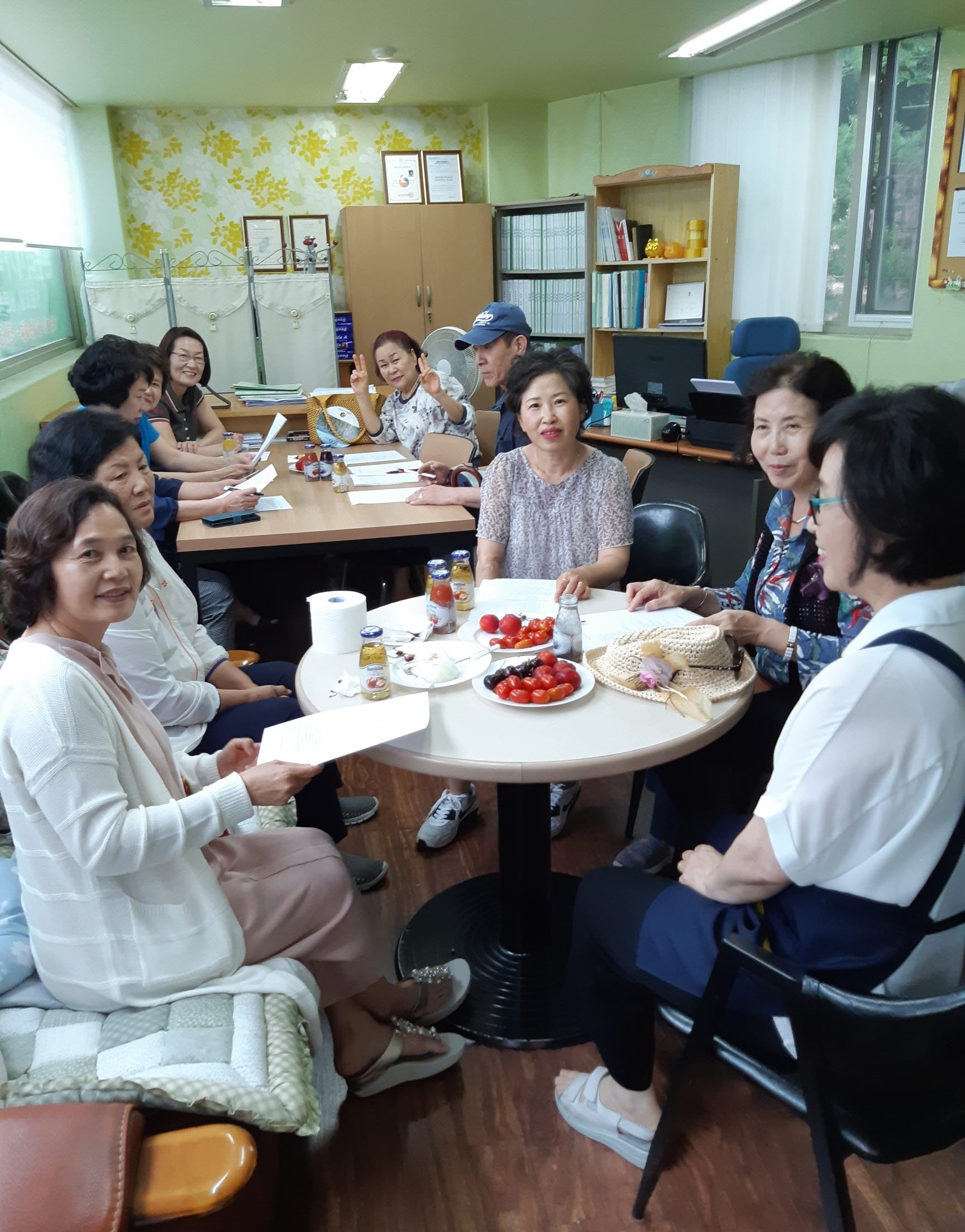 센터 이미지