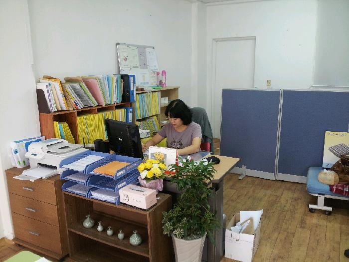 센터 이미지