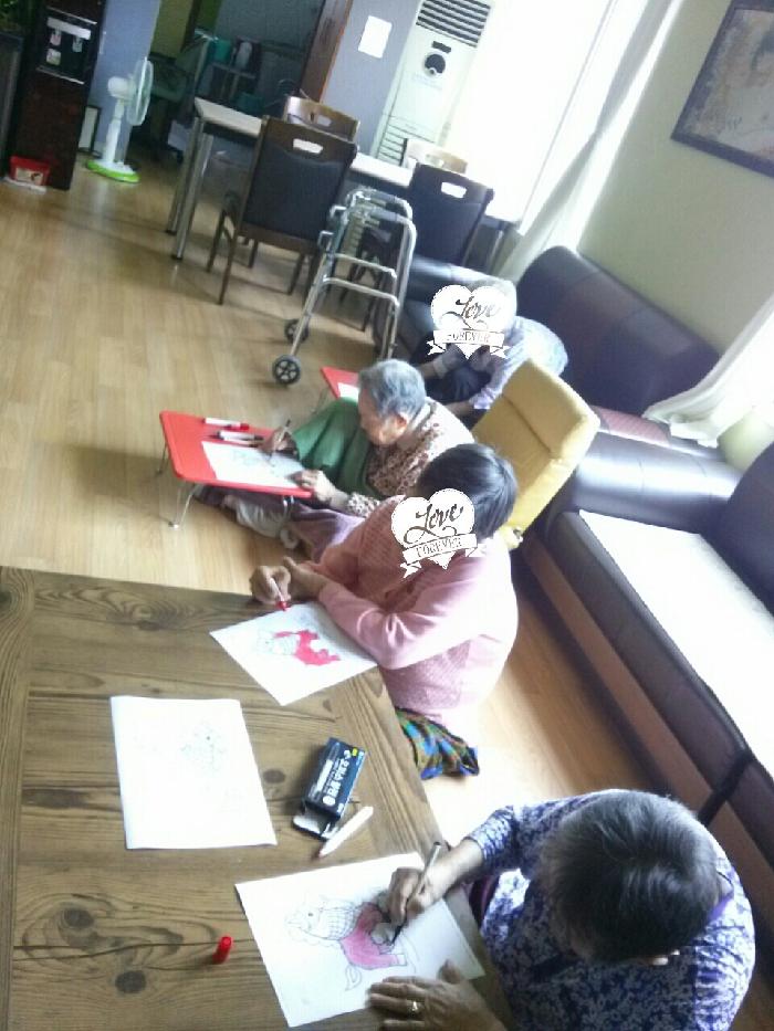 센터 이미지
