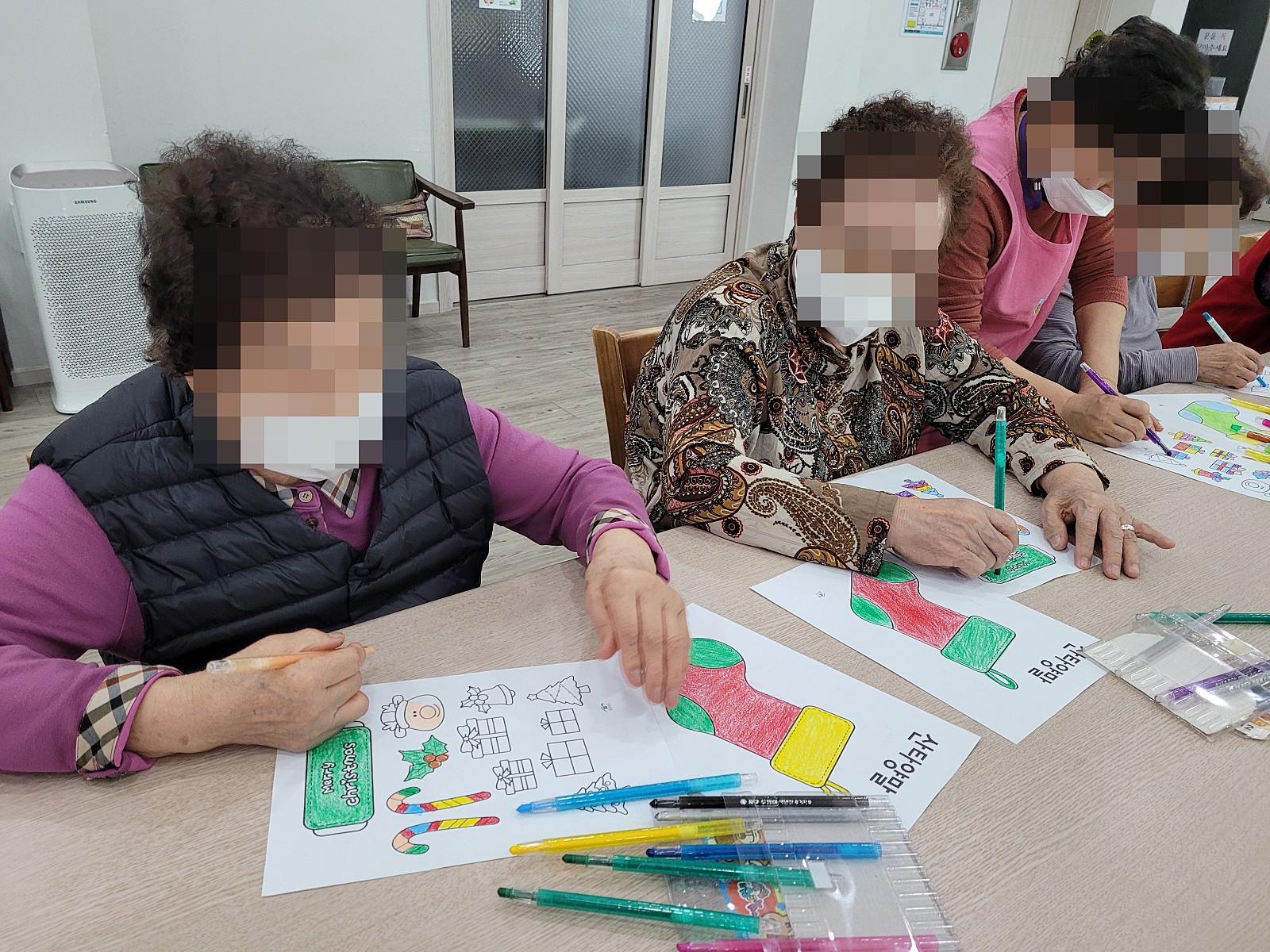 센터 이미지