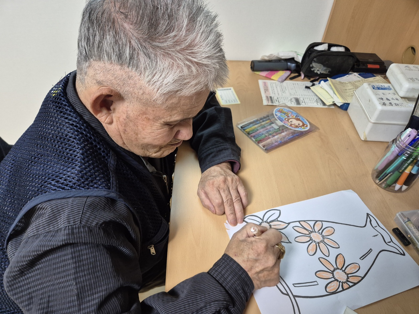 센터 이미지