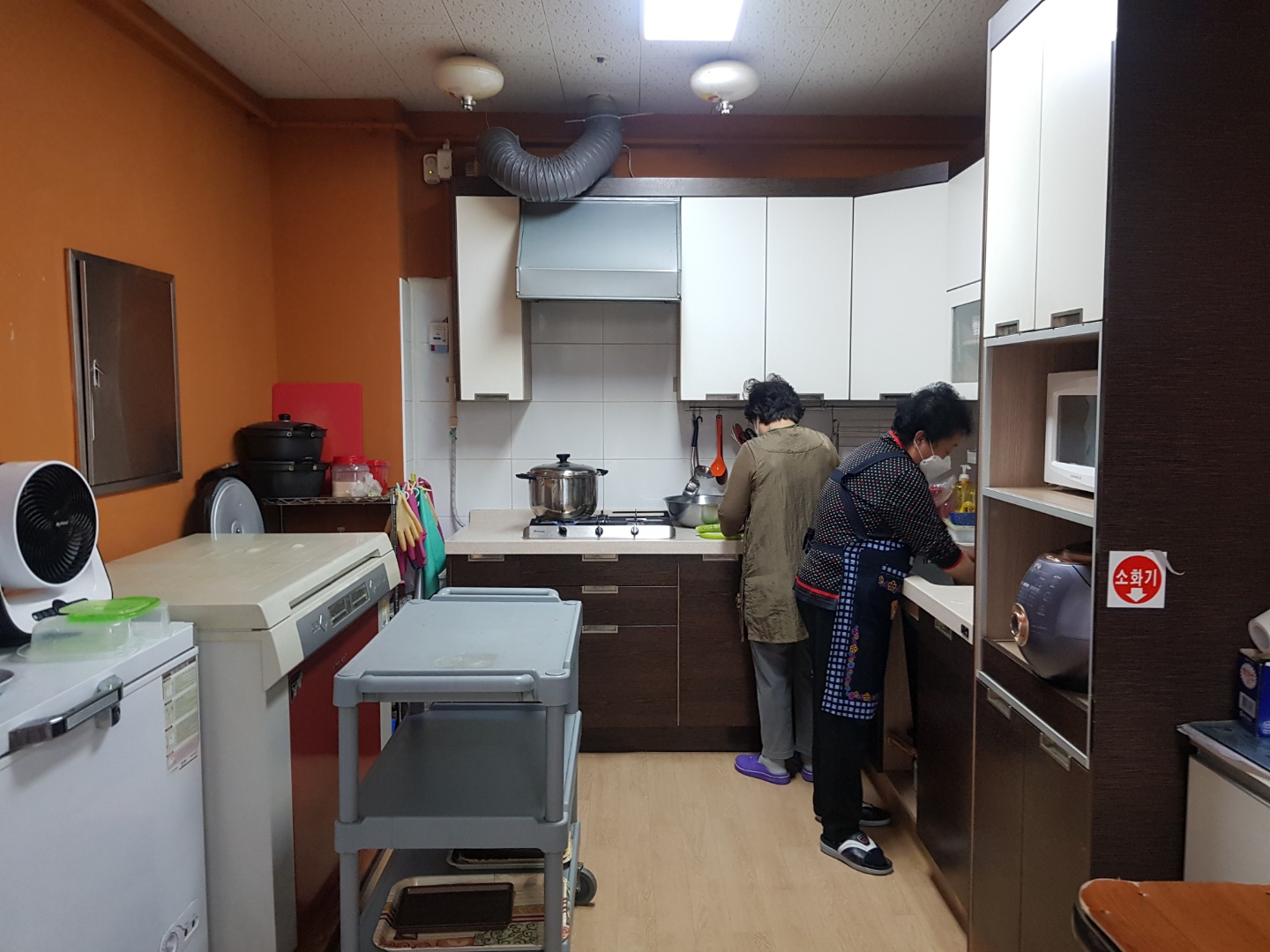 센터 이미지