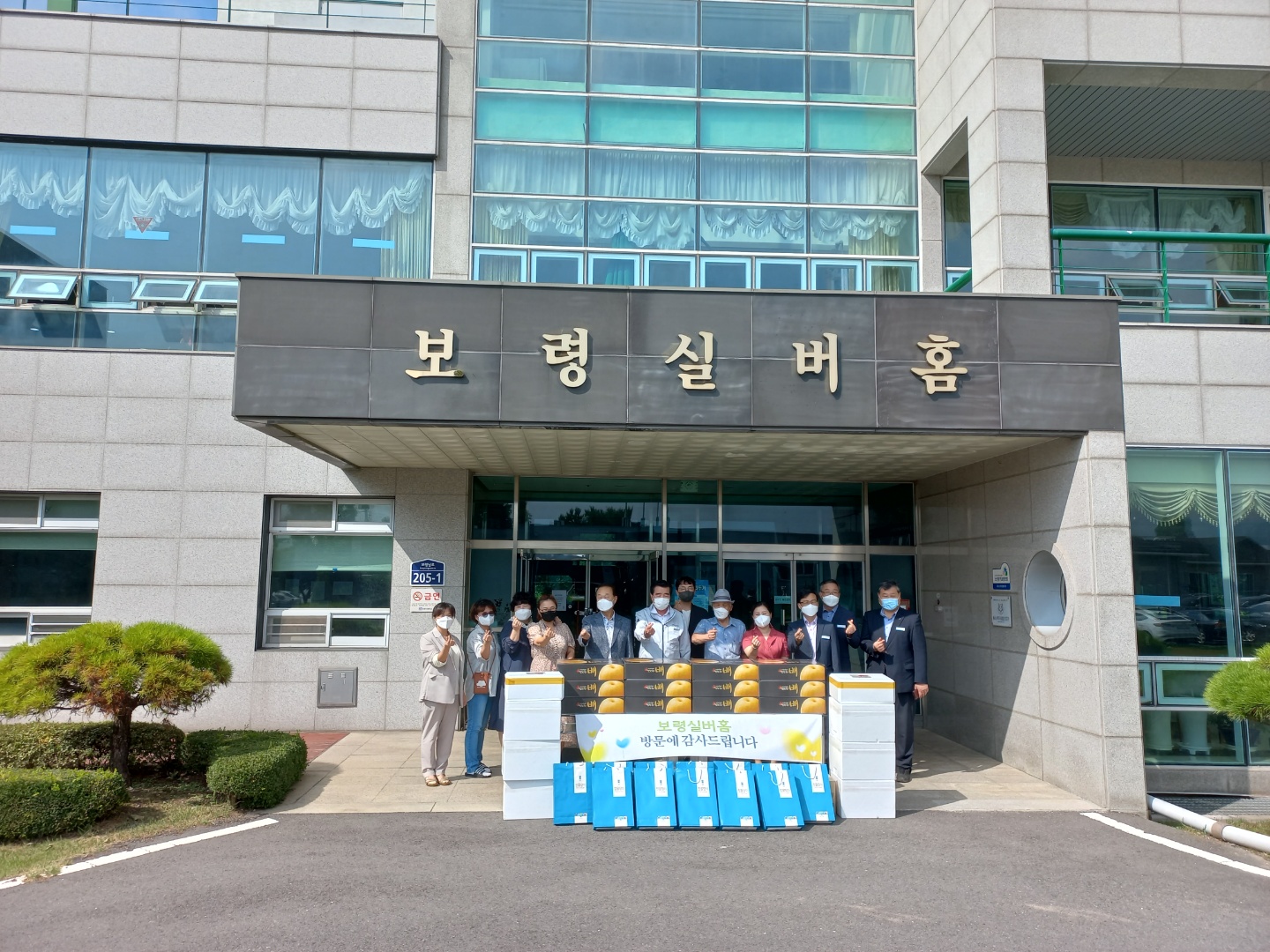 센터 이미지