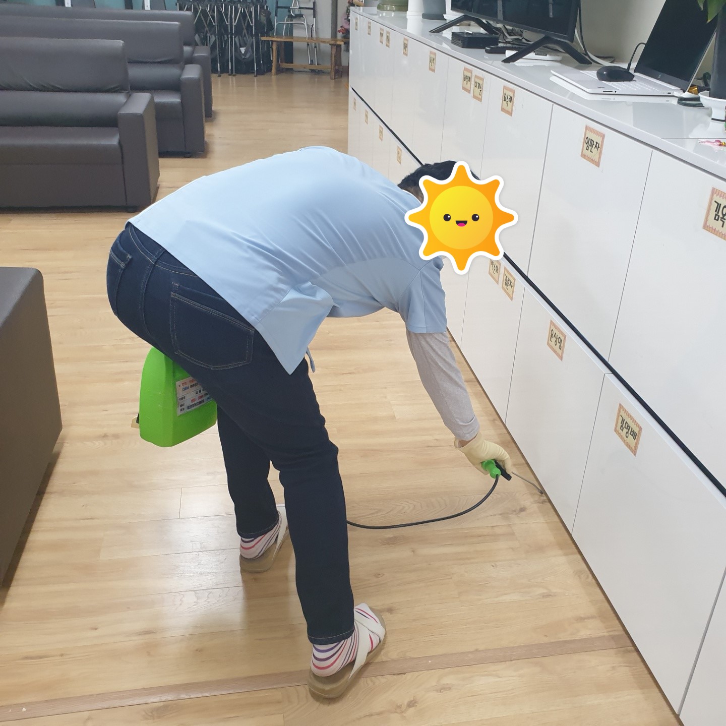 센터 이미지