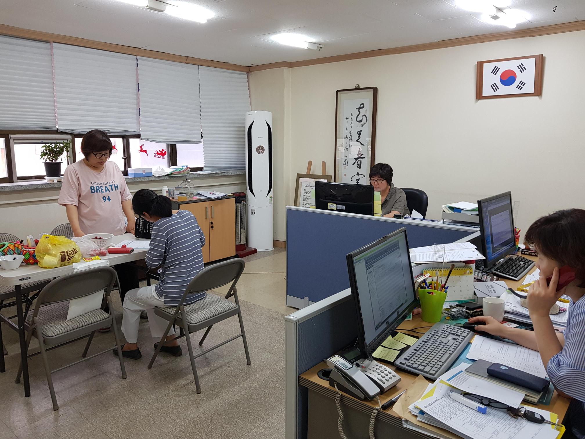 센터 이미지