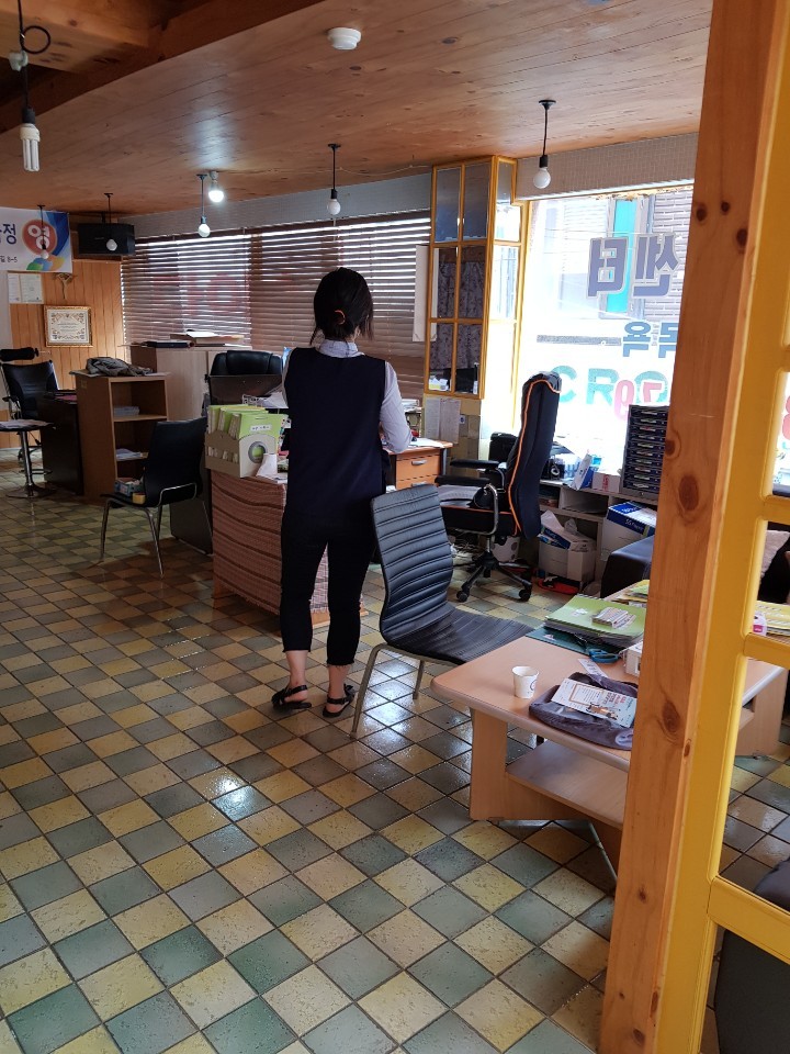 센터 이미지