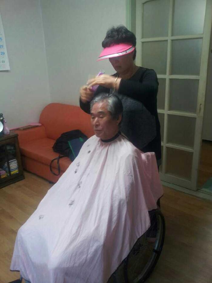 센터 이미지