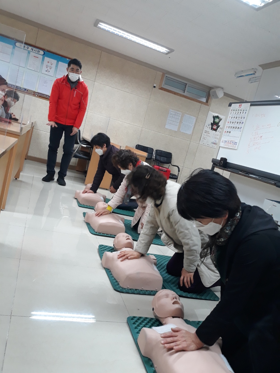 센터 이미지
