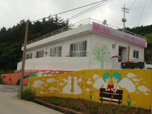 센터 이미지