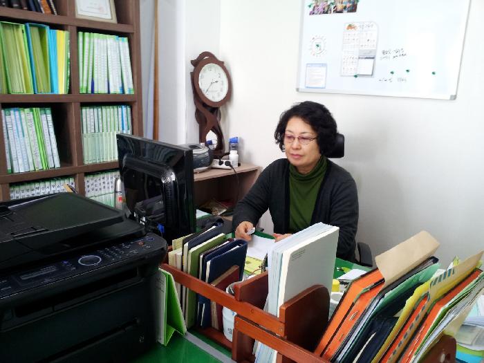 센터 이미지
