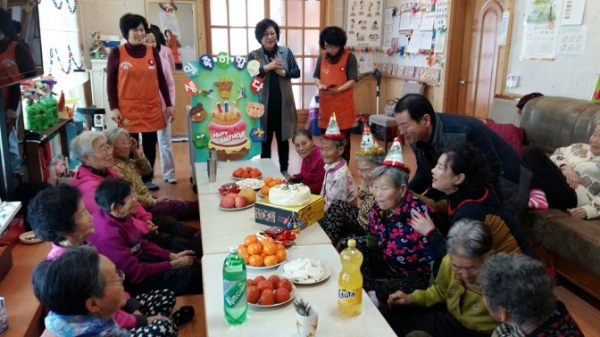 센터 이미지