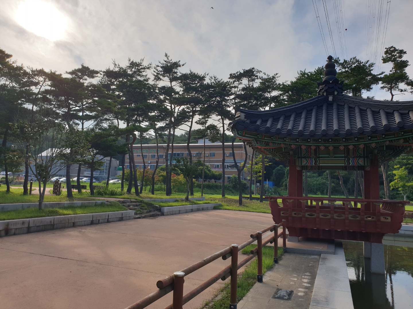 센터 이미지