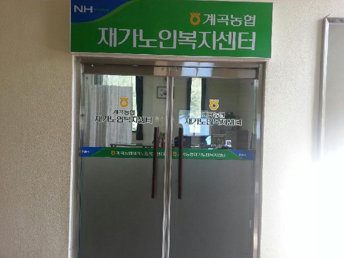 센터 이미지