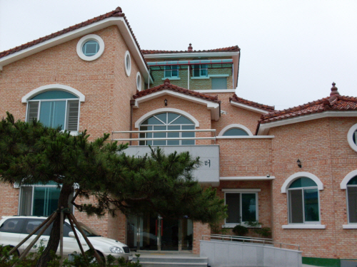 센터 이미지