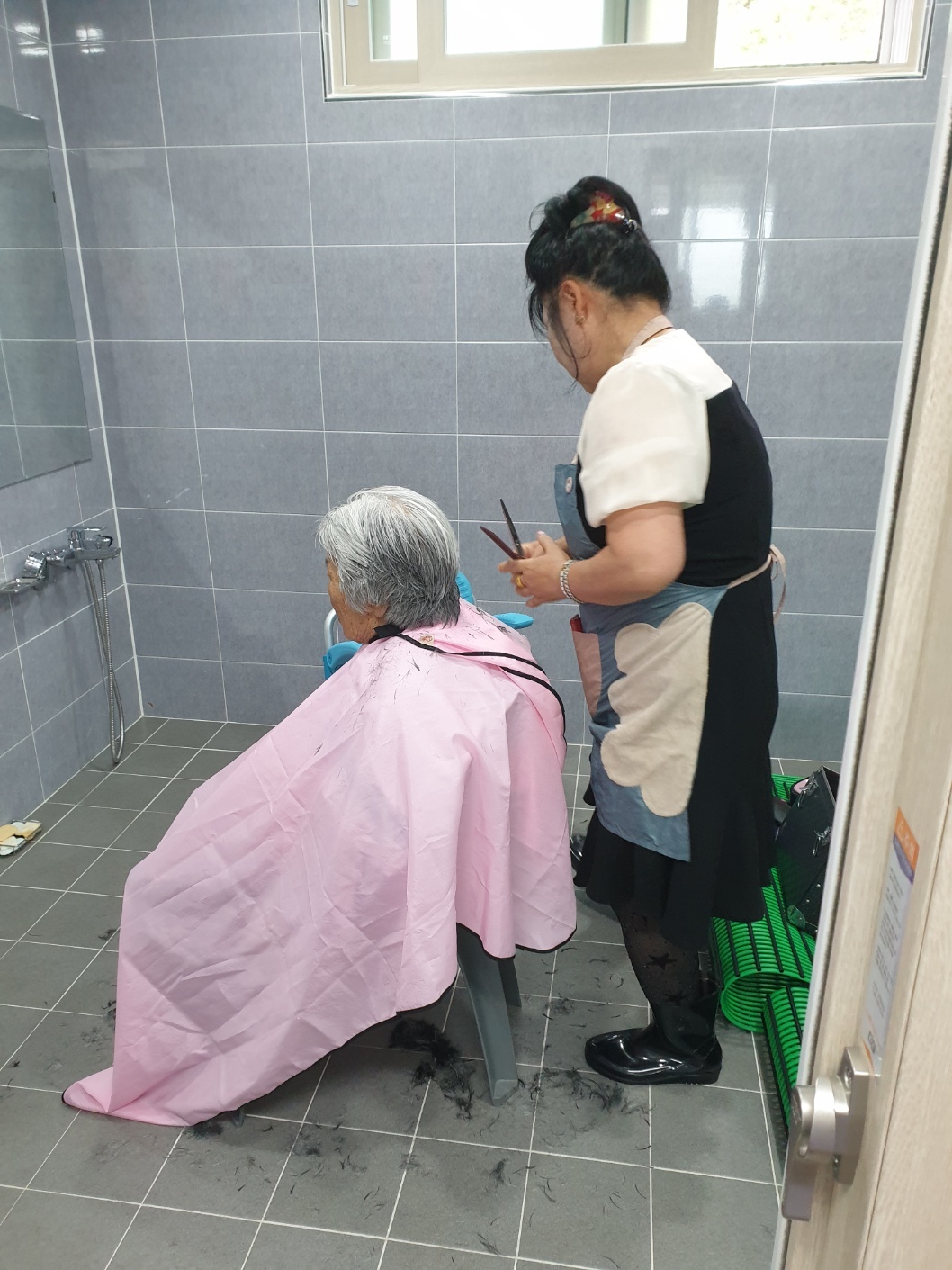 센터 이미지