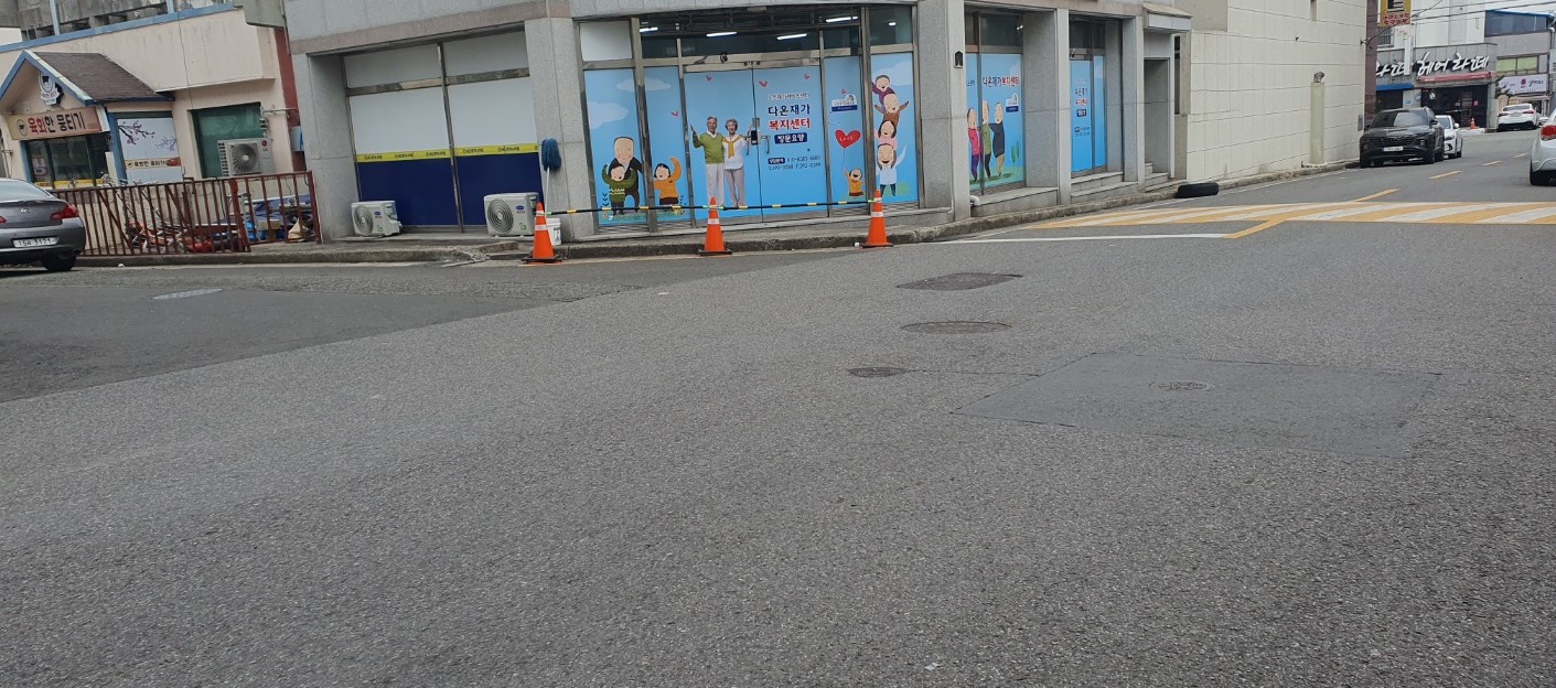 센터 이미지