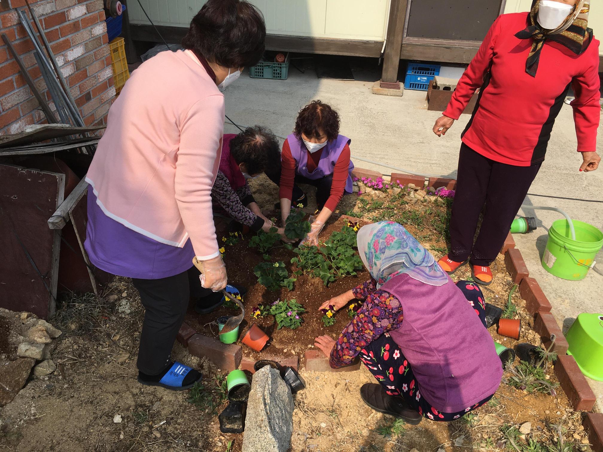 센터 이미지