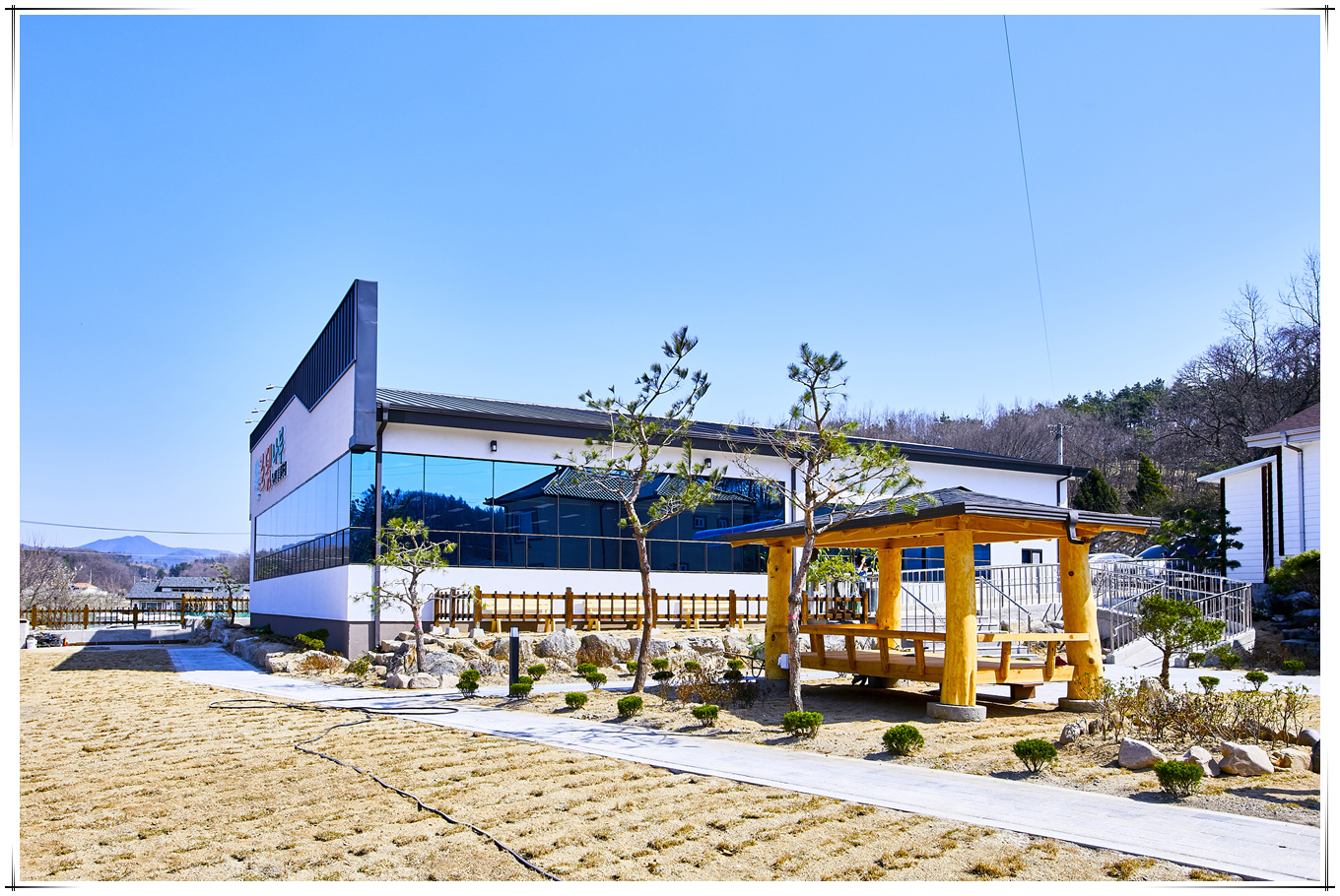 센터 이미지