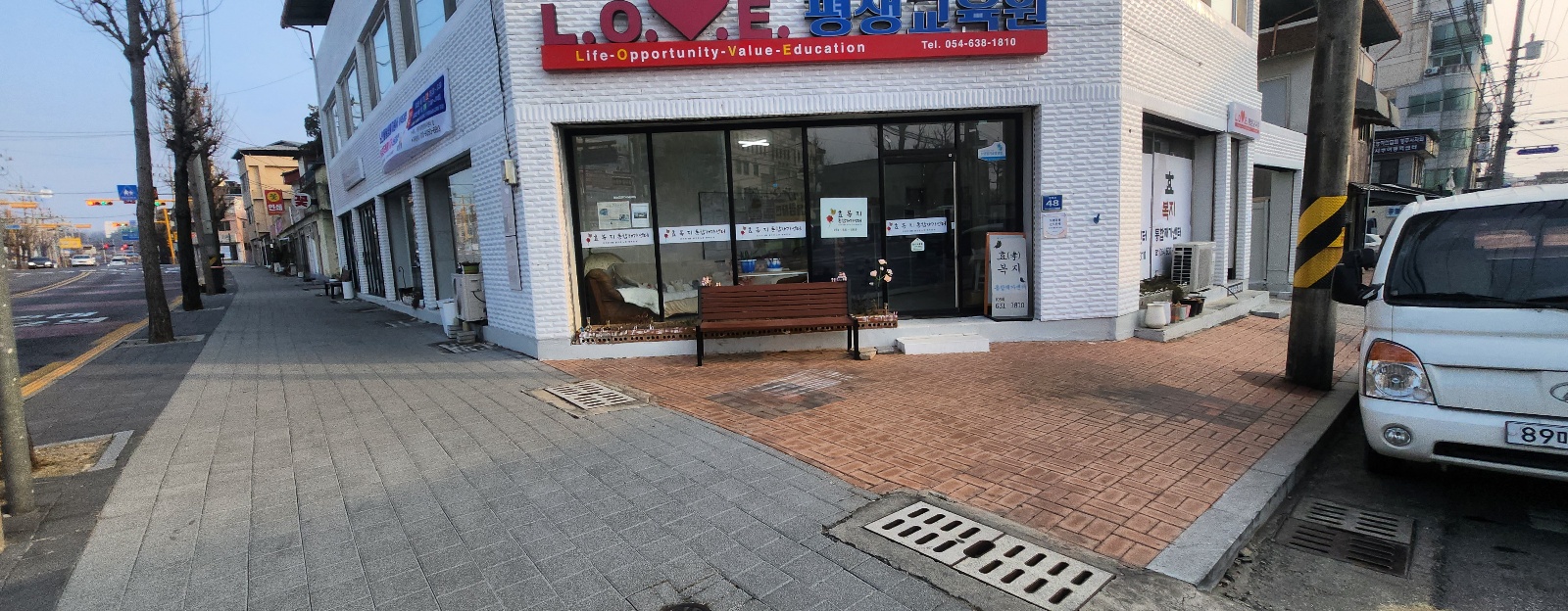 센터 이미지
