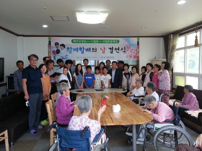 센터 이미지