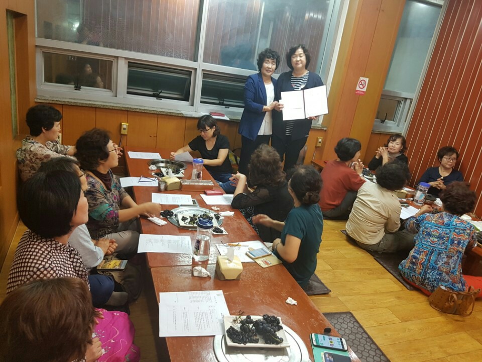 센터 이미지