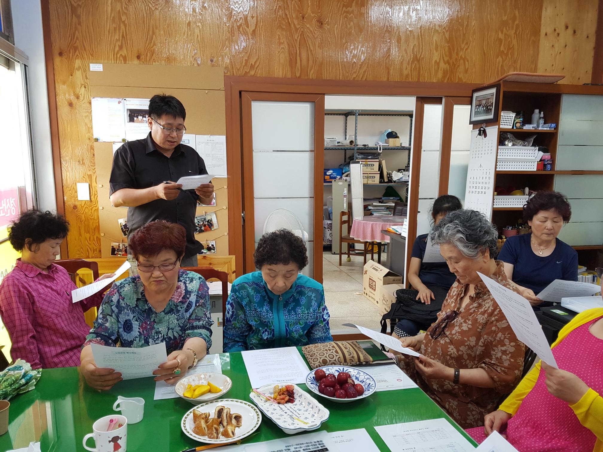 센터 이미지