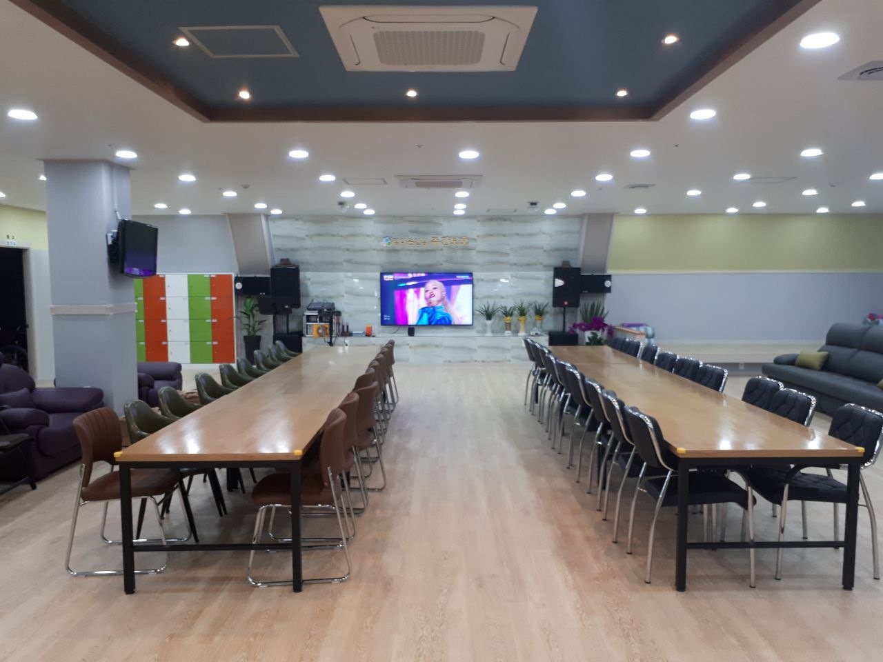 센터 이미지
