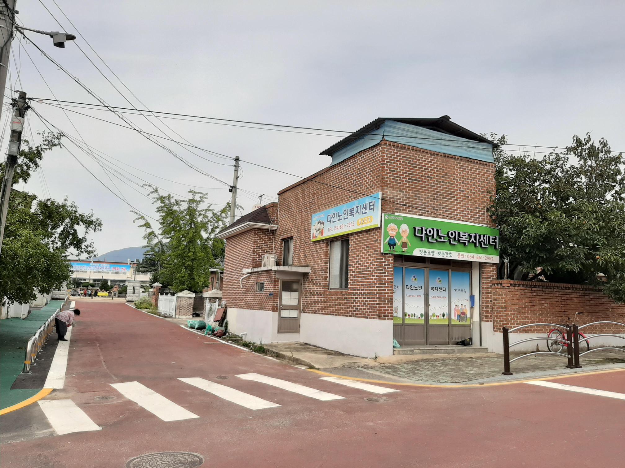 센터 이미지