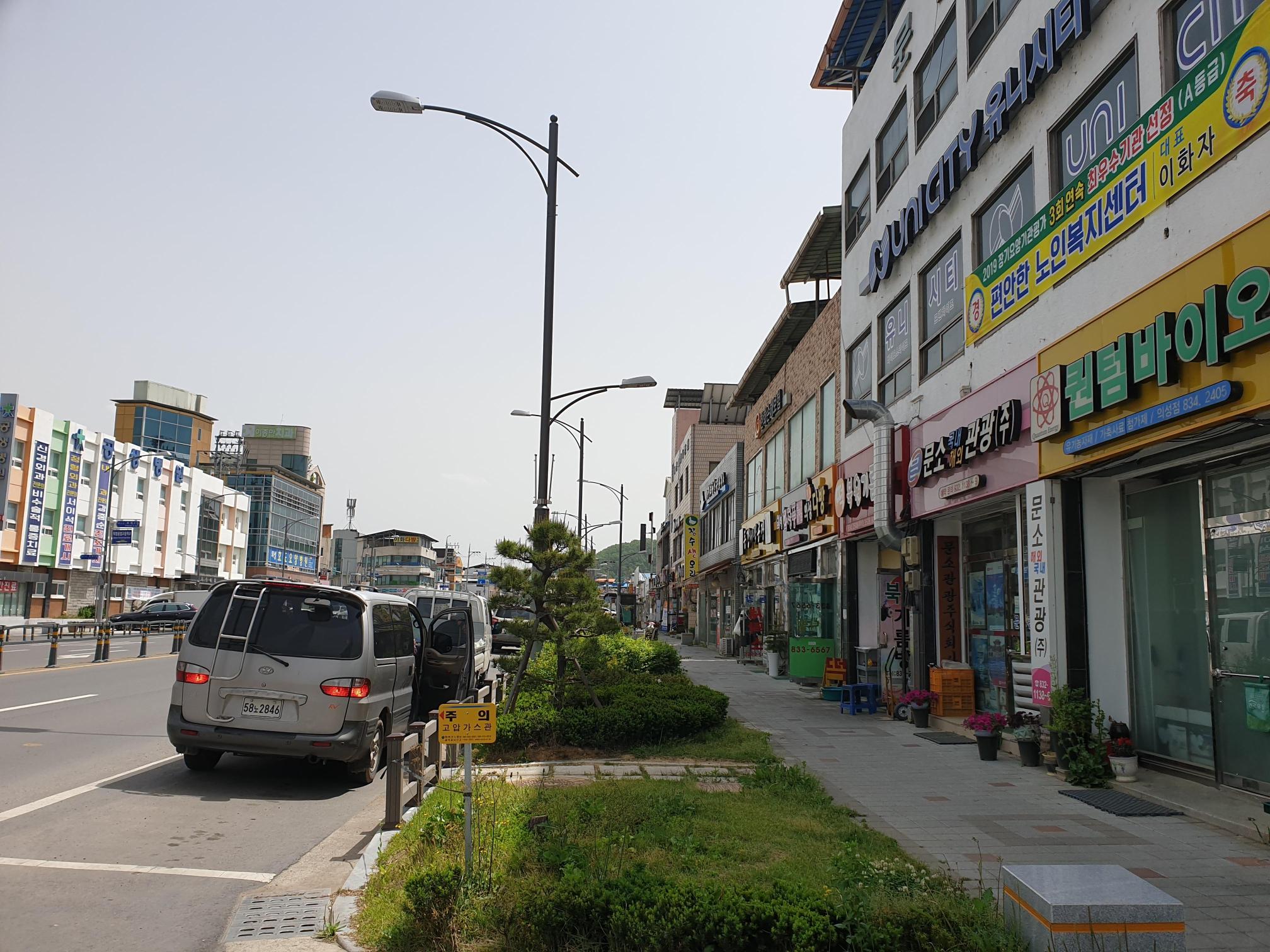 센터 이미지