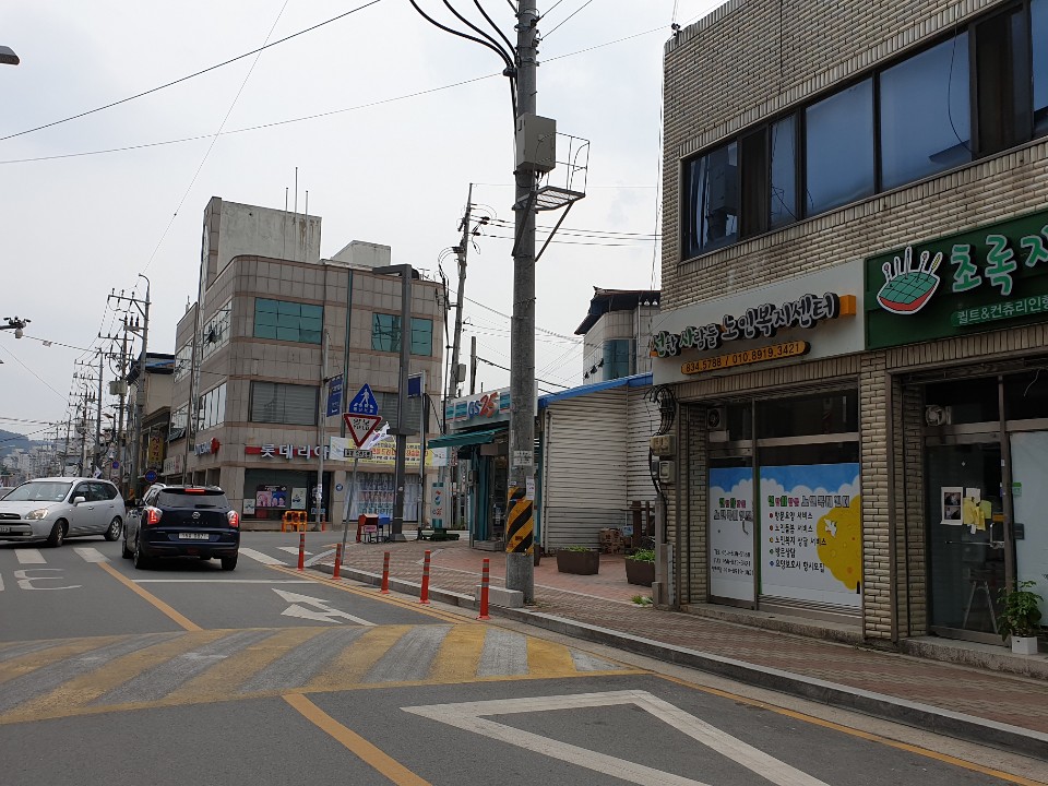 센터 이미지