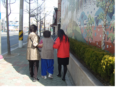 센터 이미지
