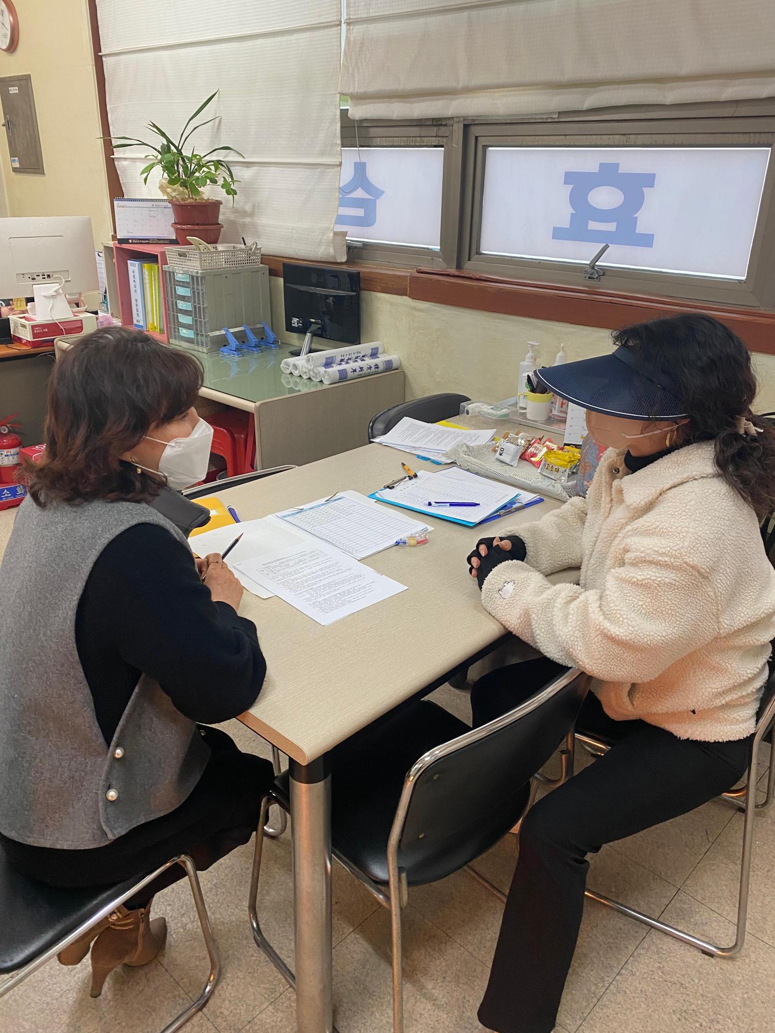 센터 이미지