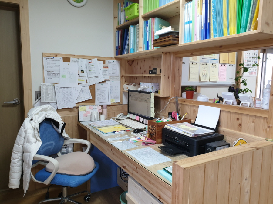 센터 이미지