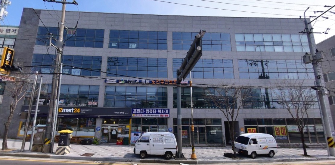 센터 이미지