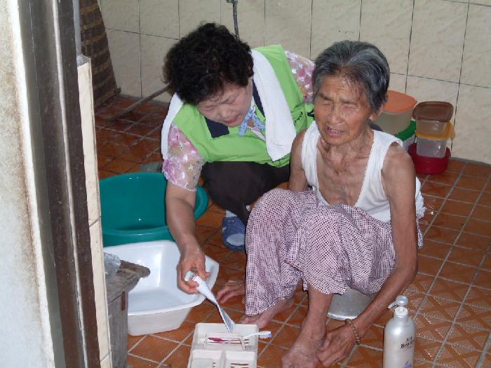 센터 이미지