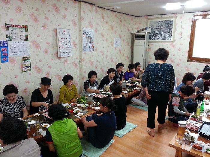 센터 이미지