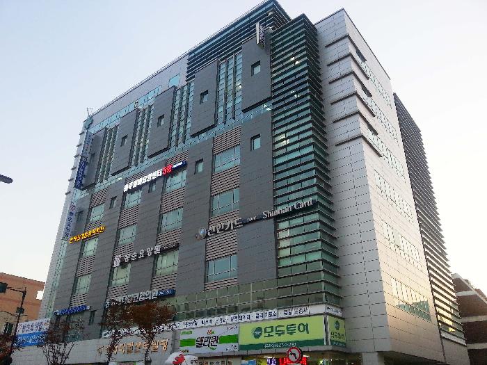센터 이미지