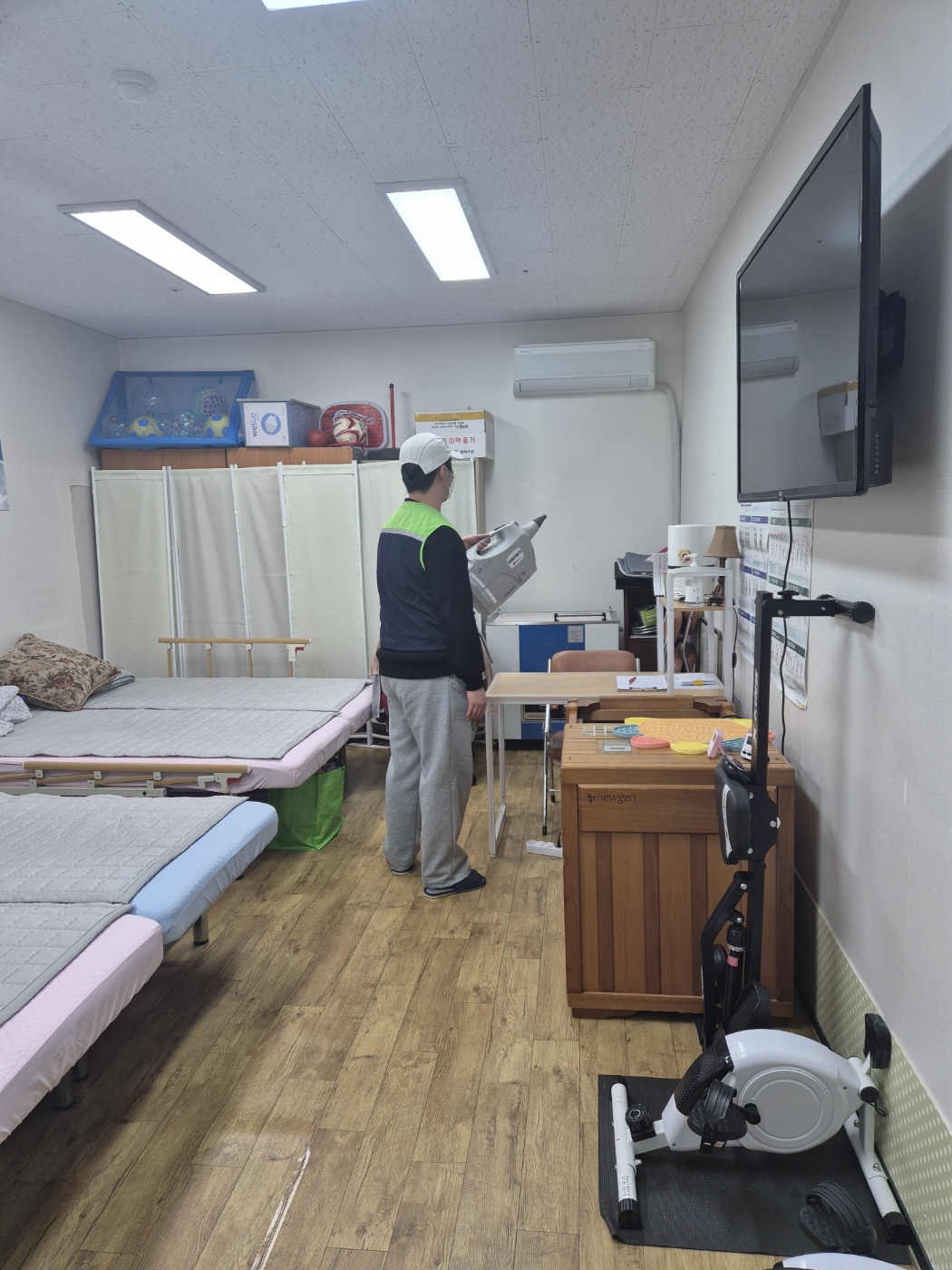 센터 이미지