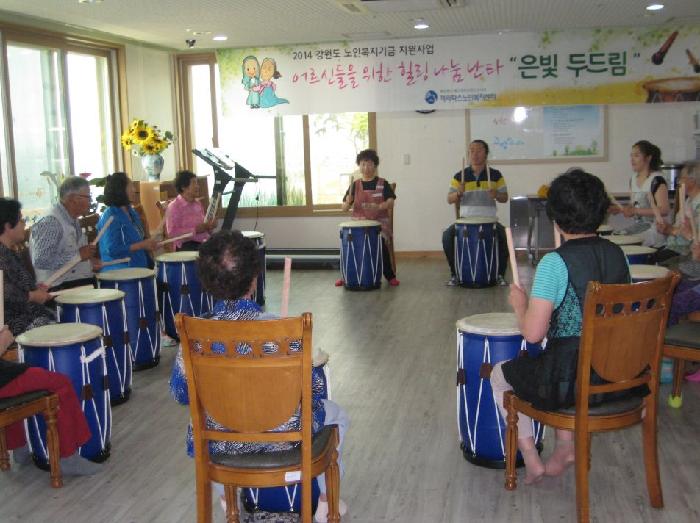 센터 이미지