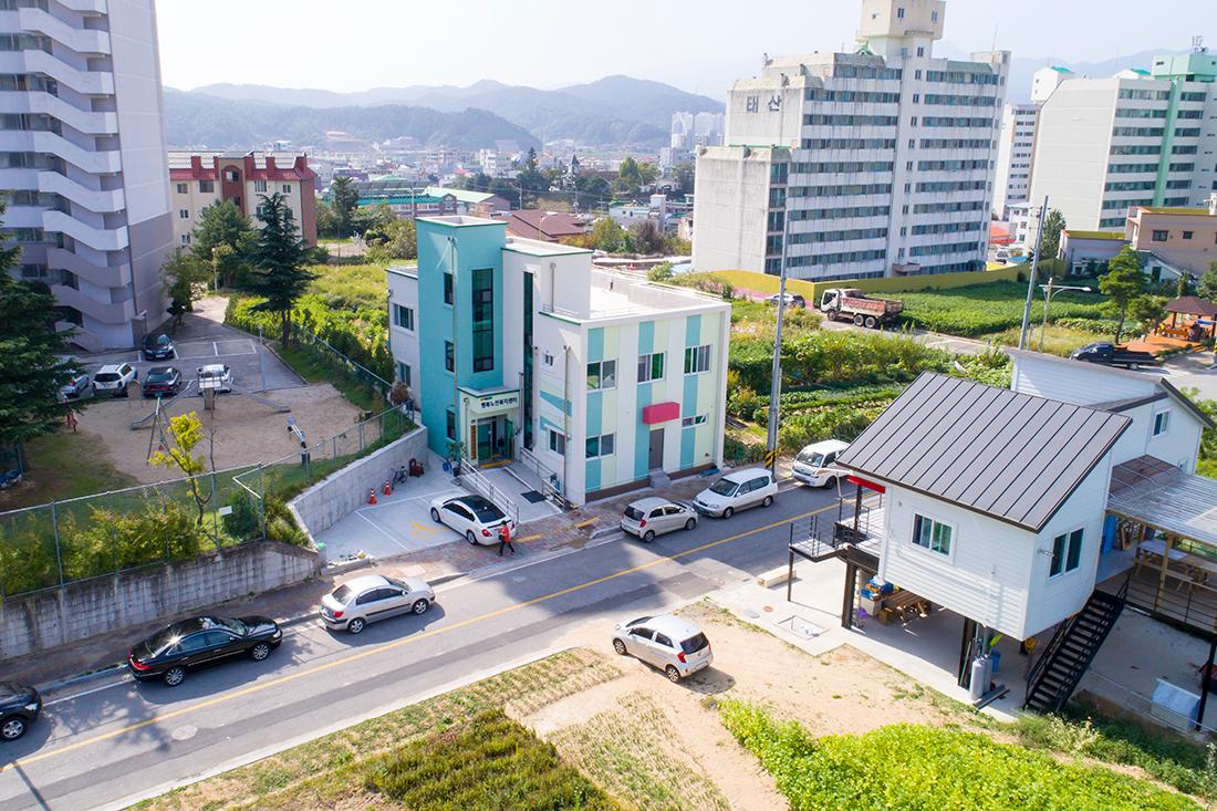 센터 이미지