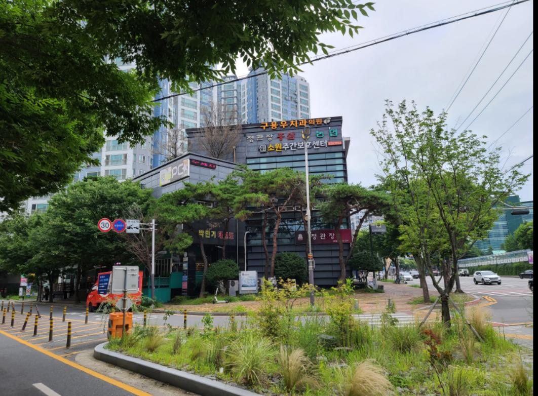 센터 이미지