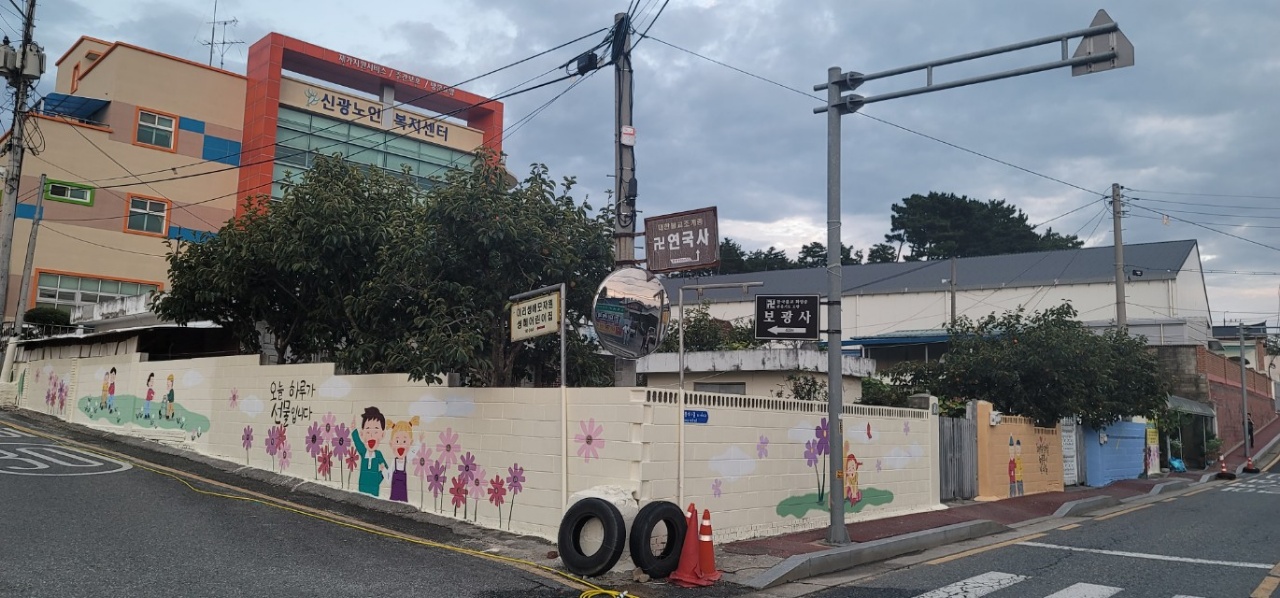 센터 이미지