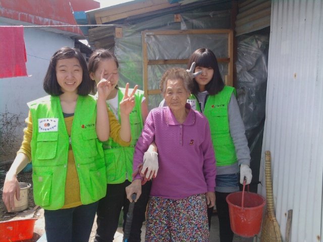 센터 이미지
