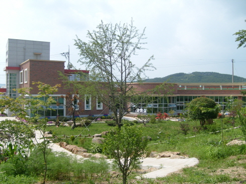 센터 이미지