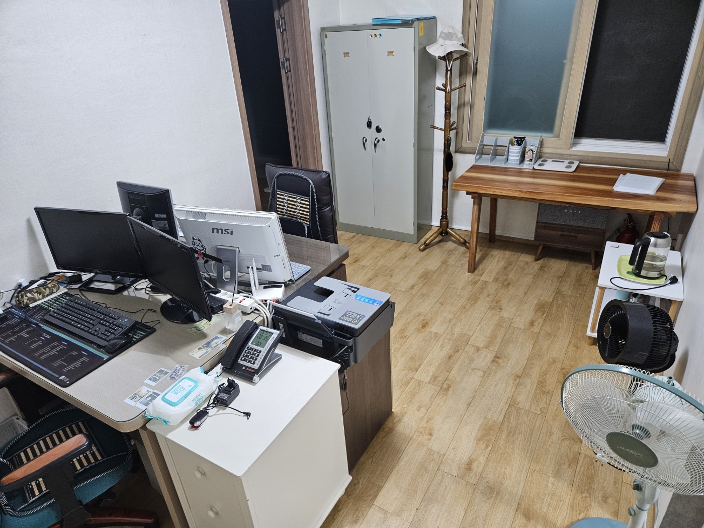 센터 이미지